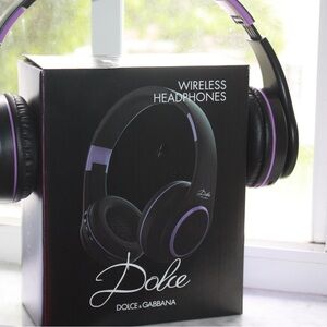 Dolce&Gabanna headphones